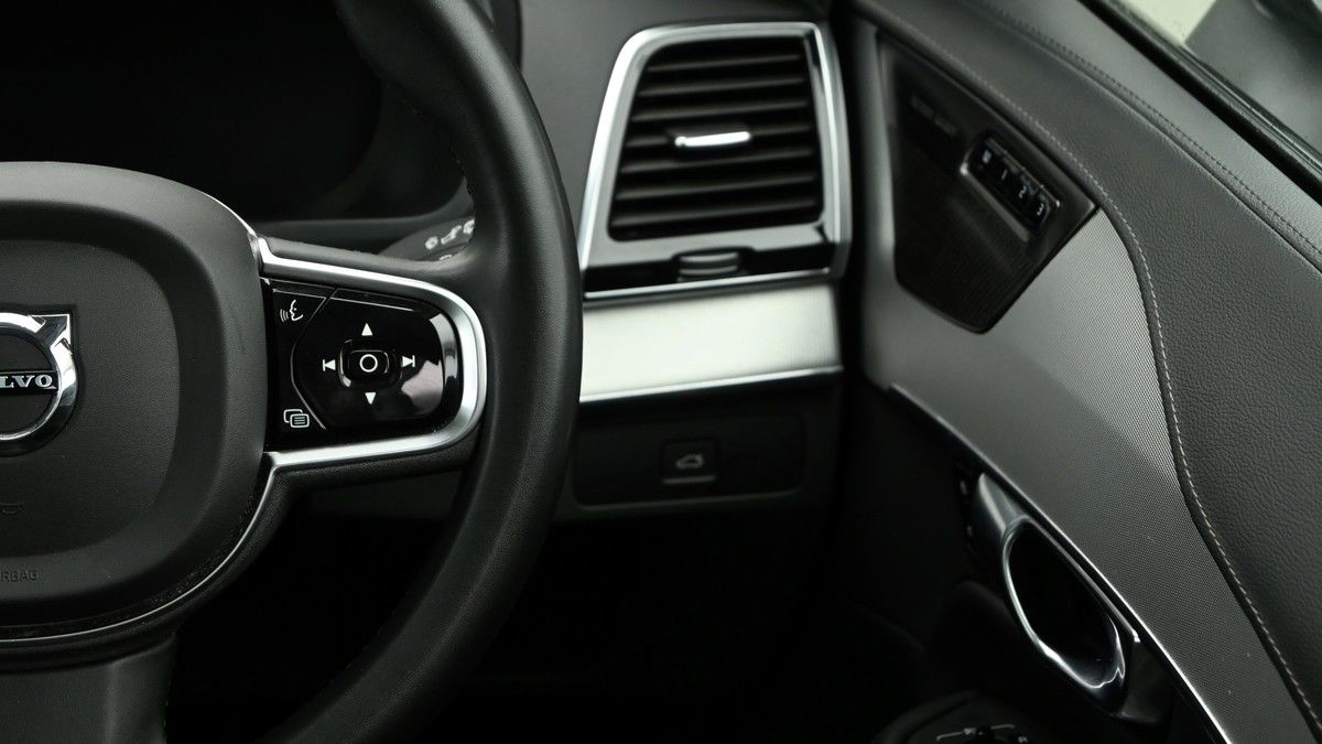 Volvo XC90 Image 16