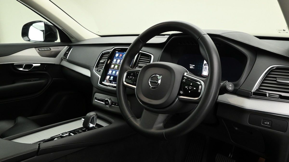 Volvo XC90 Image 3