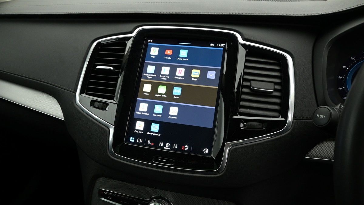 Volvo XC90 Image 11