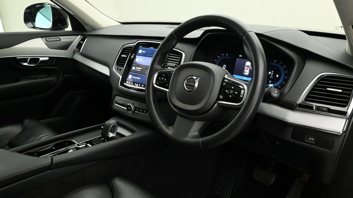 Volvo XC90 Image 3