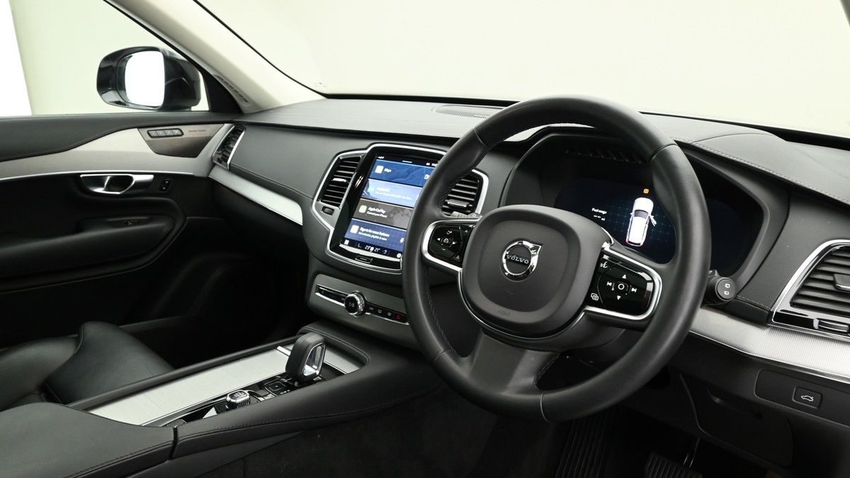 Volvo XC90 Image 3