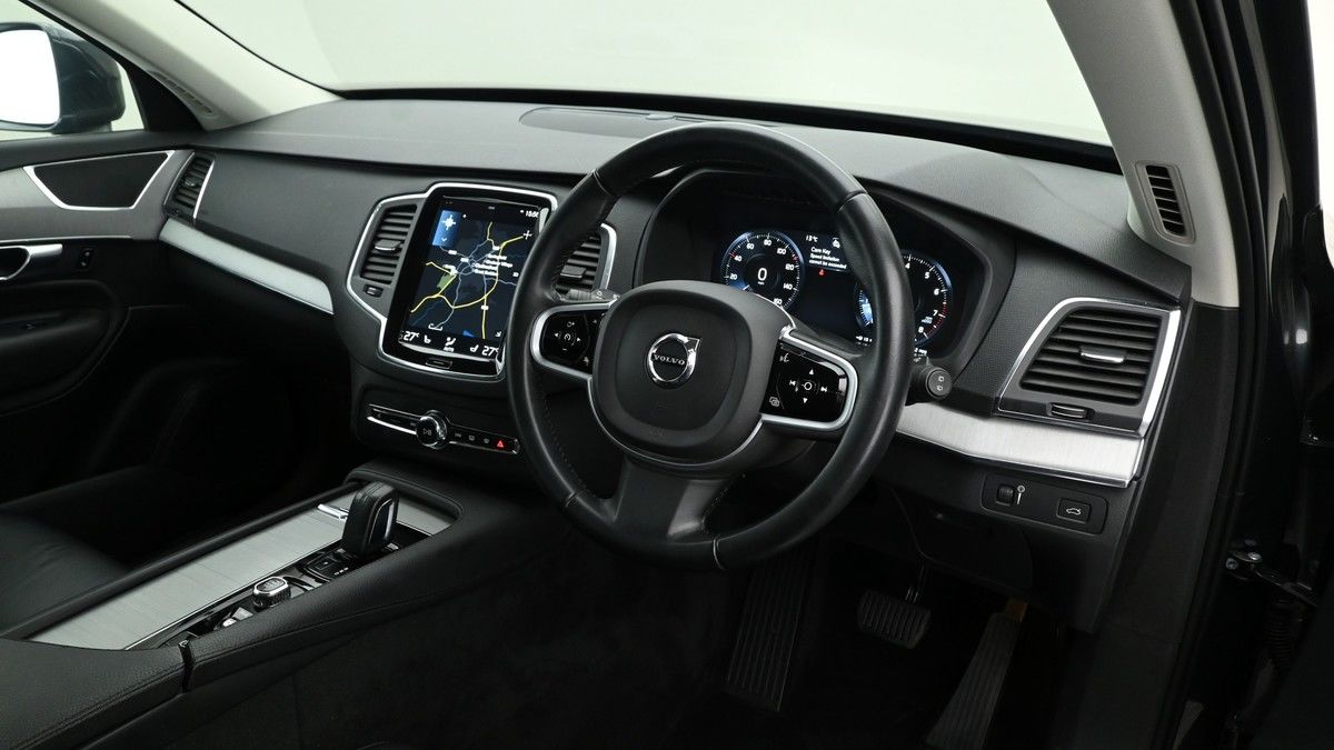 Volvo XC90 Image 3