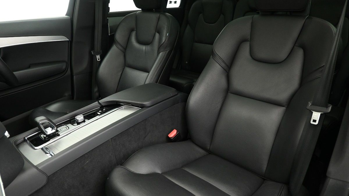 Volvo XC90 Image 4