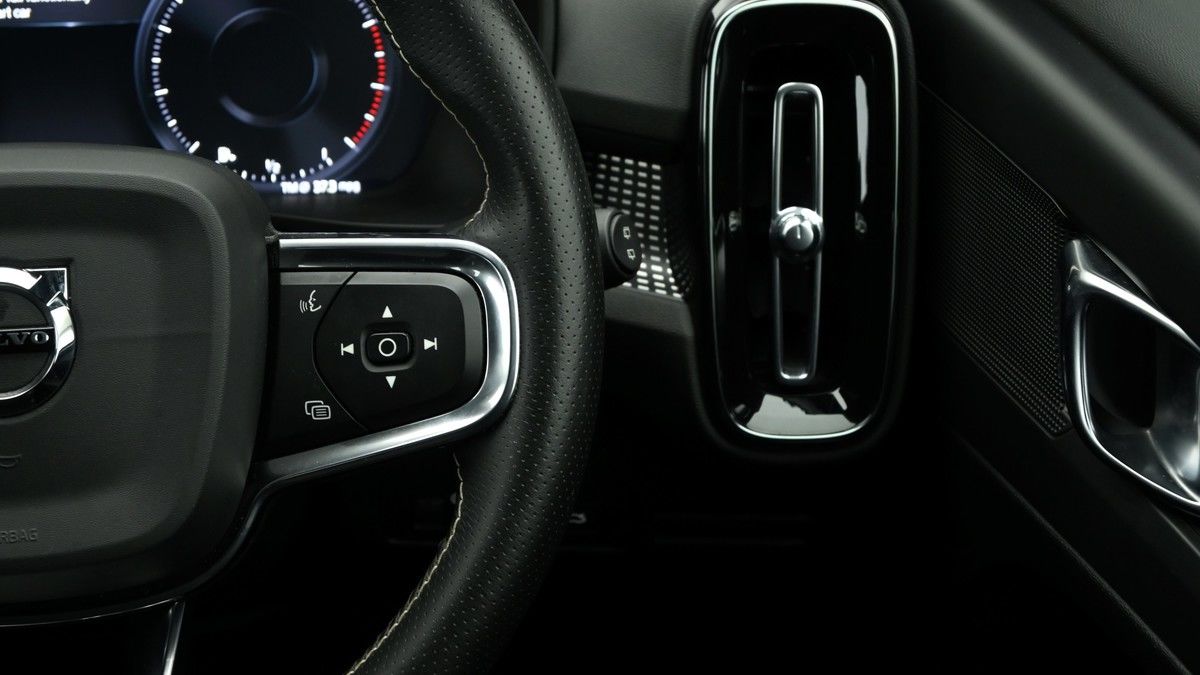 Volvo XC40 Image 16