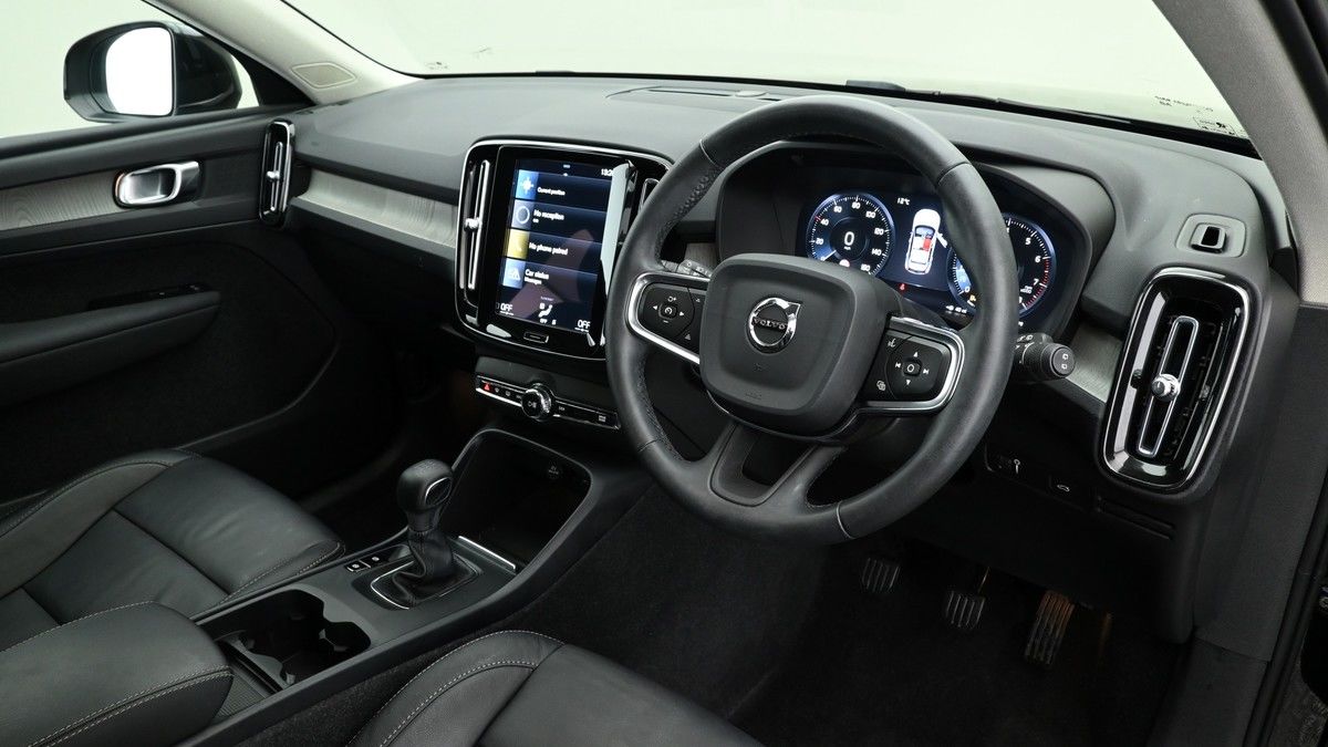 Volvo XC40 Image 3