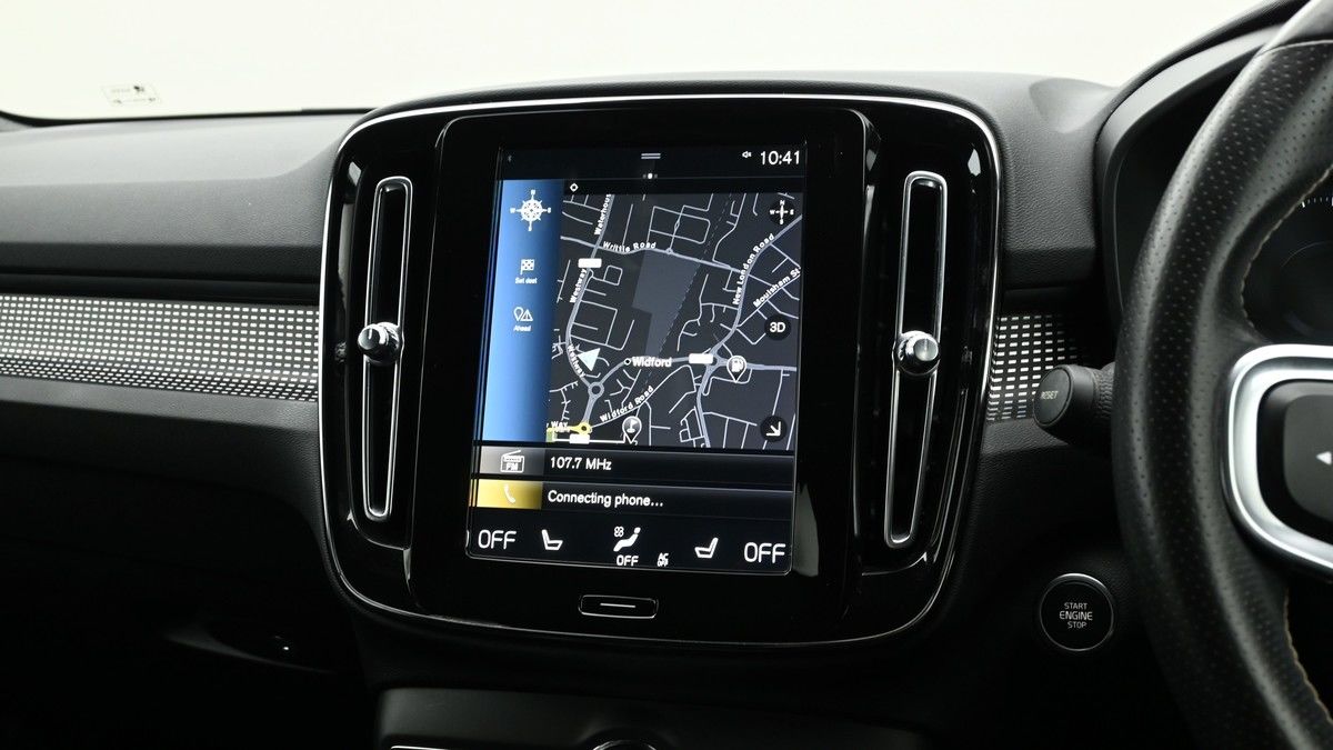 Volvo XC40 Image 11