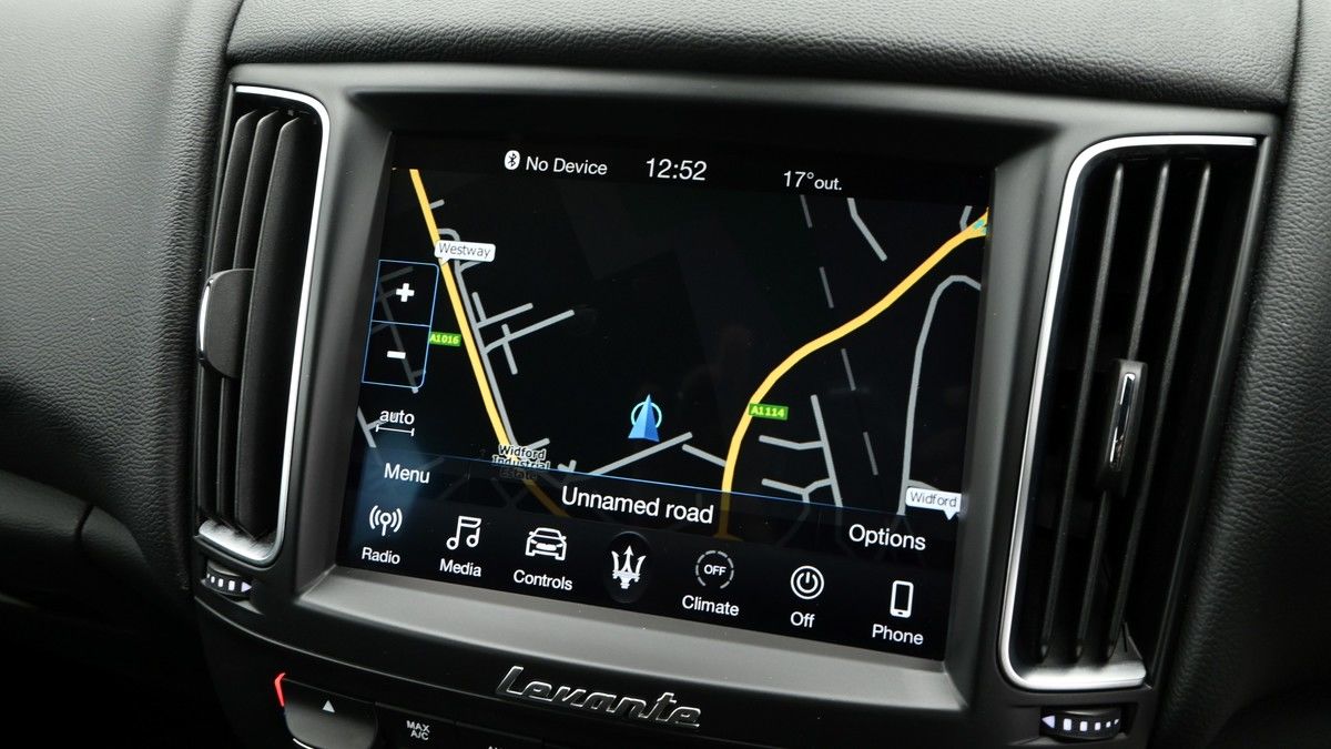 Maserati Levante Image 11