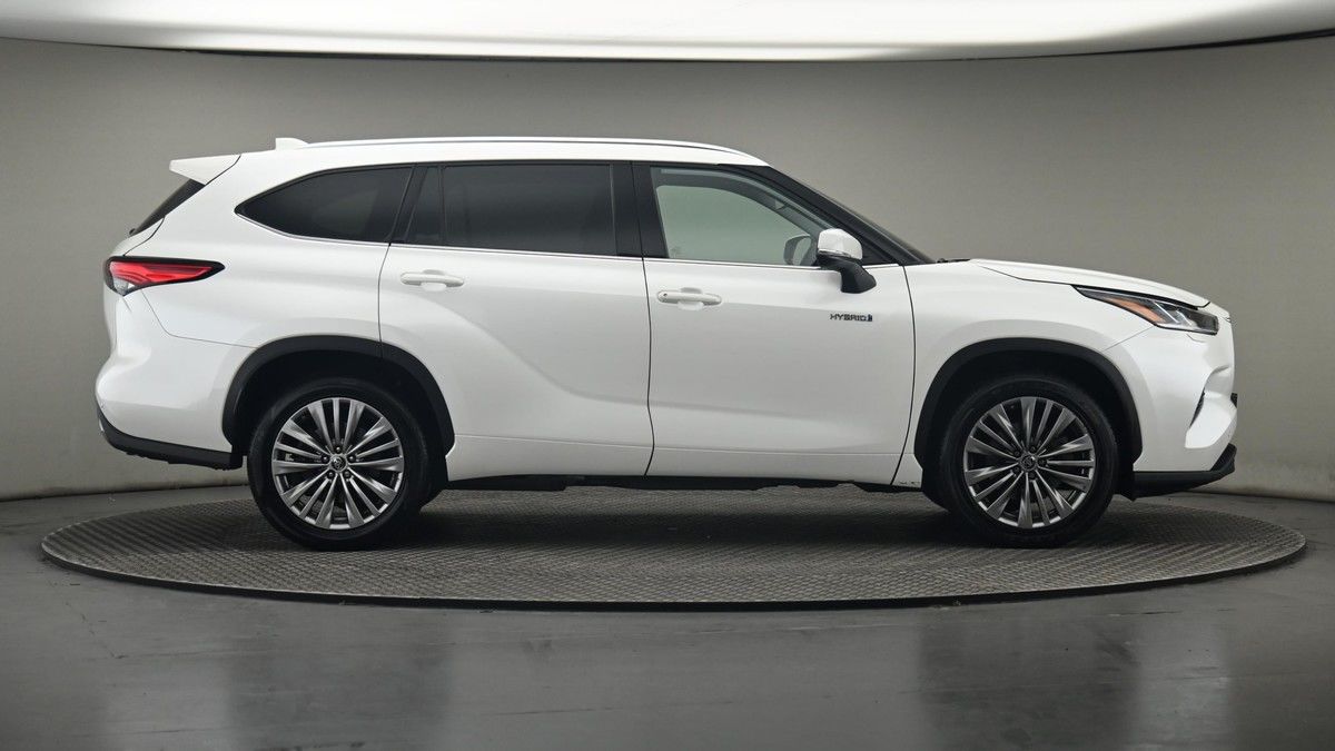 Toyota Highlander Image 15