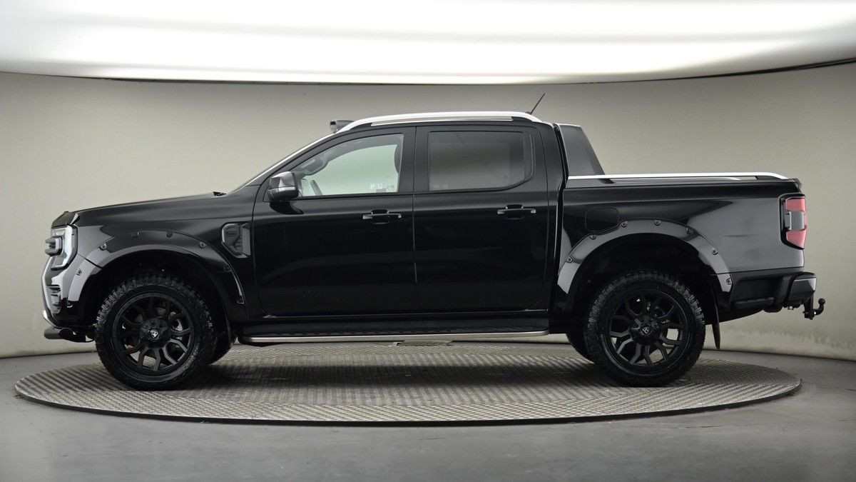 2023 Ford Ranger 2.0 TD EcoBlue Wildtrak Auto 4WD Euro 6 (s/s) 4dr ...