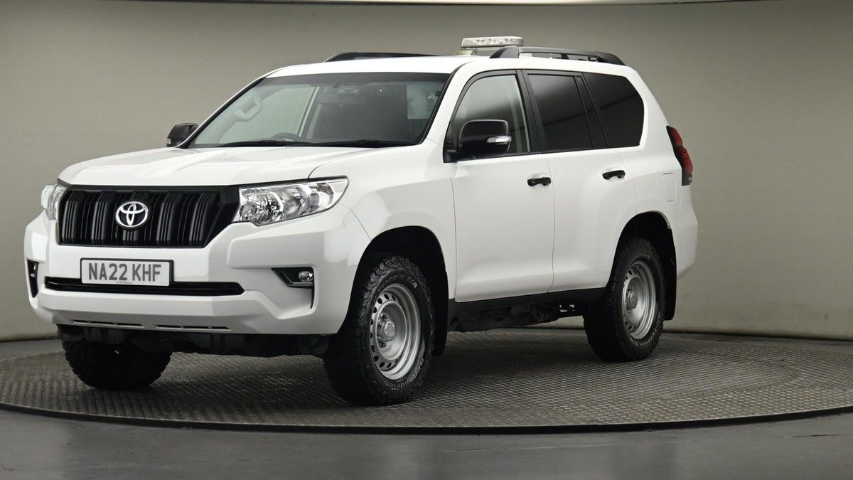 Toyota Land Cruiser Image 22