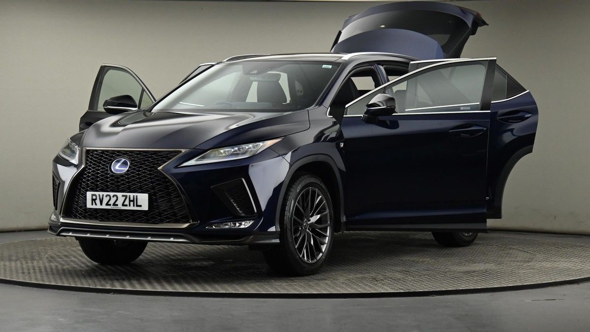 Lexus RX Image 28