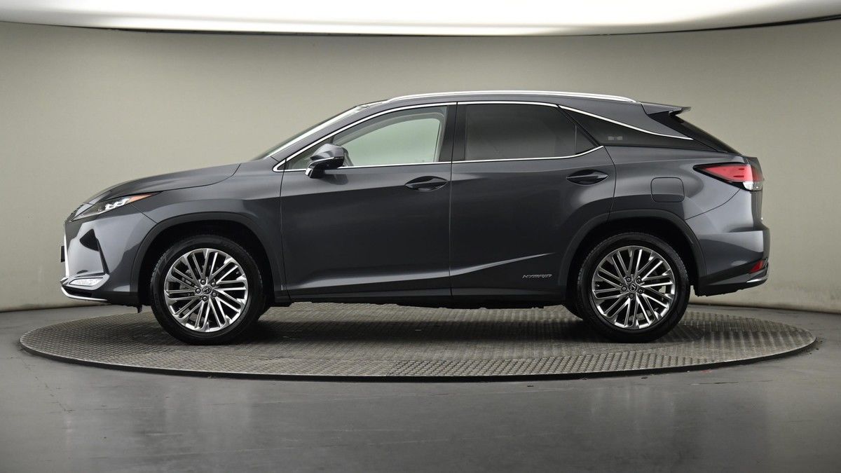 Lexus RX Image 23