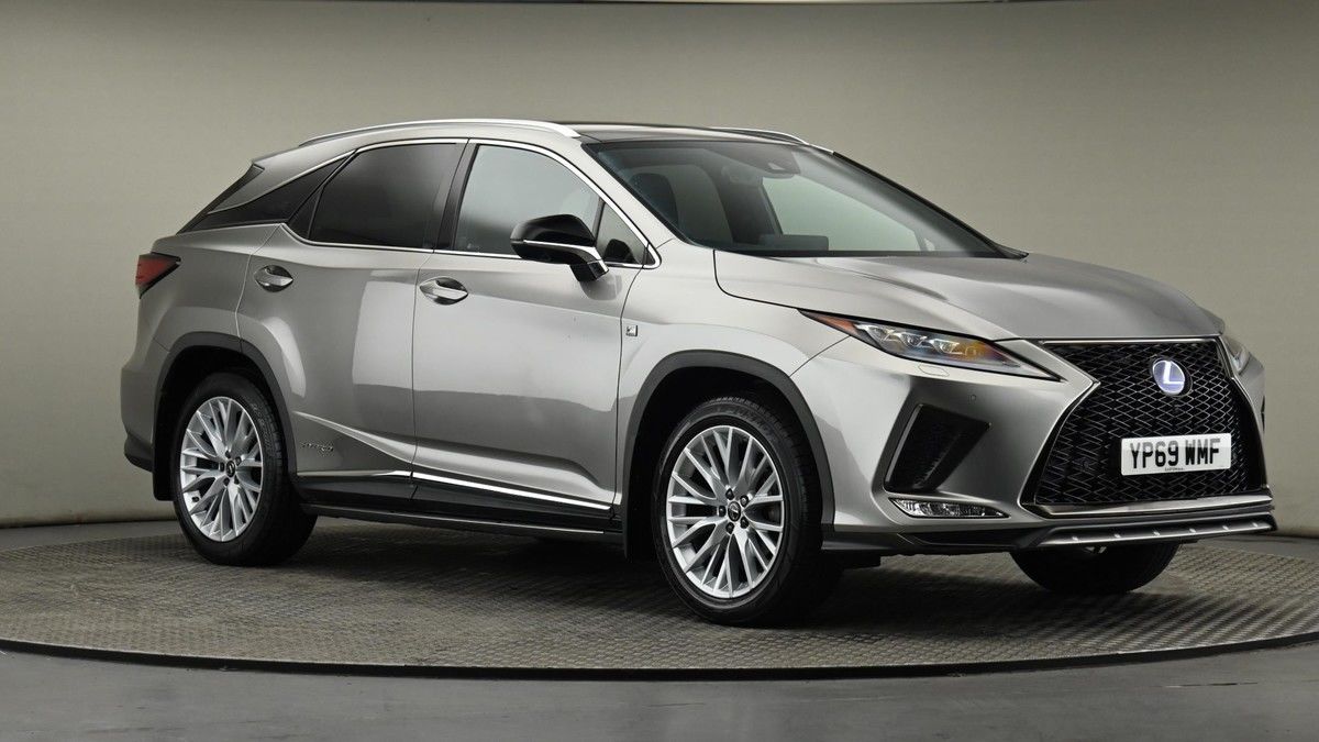 Lexus RX Image 20