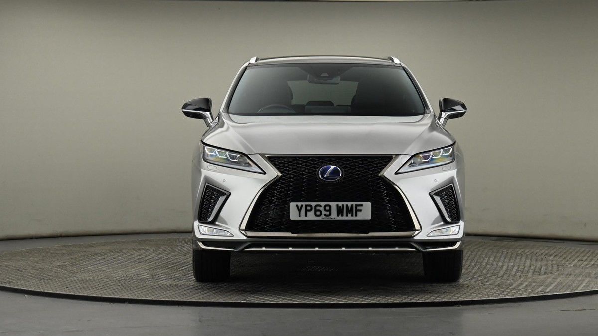 Lexus RX Image 21