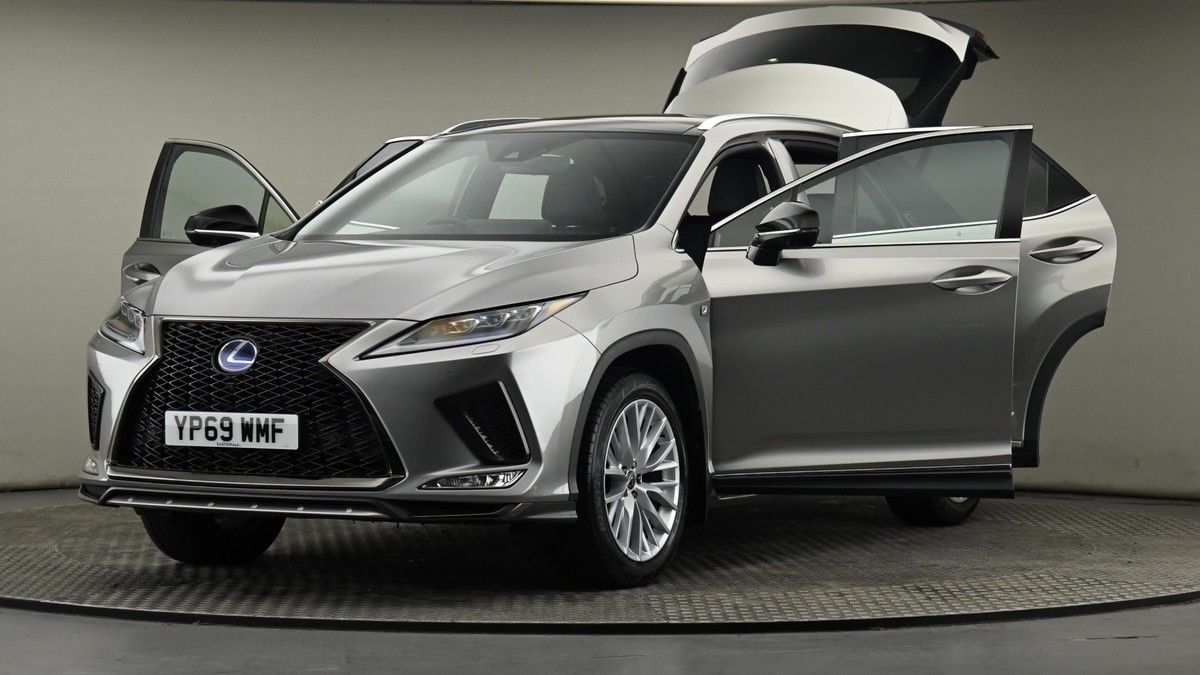 Lexus RX Image 28