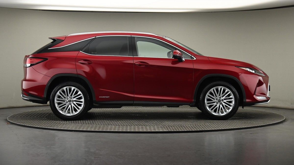 Lexus RX Image 27