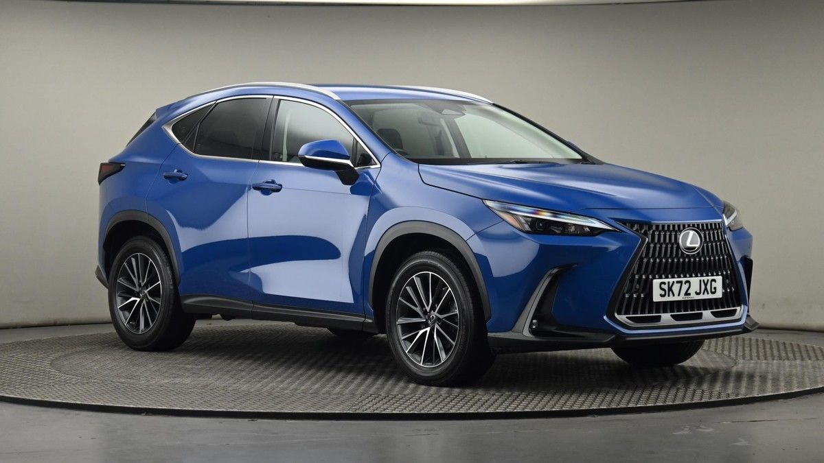 Lexus NX Image 20