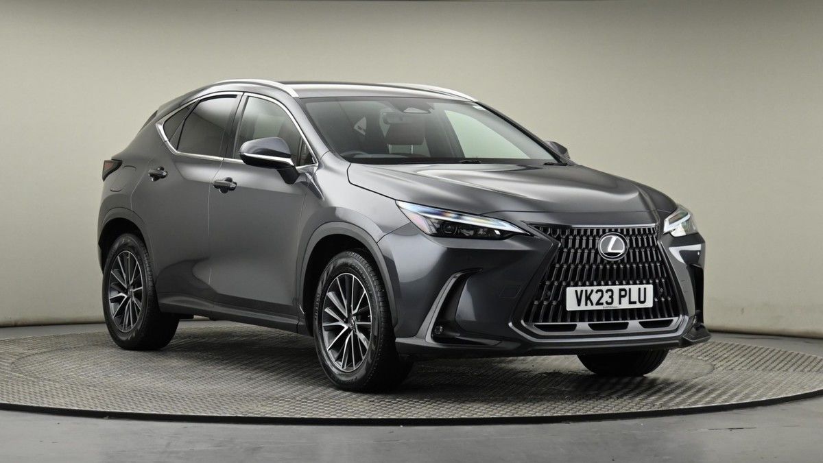 Lexus NX Image 2