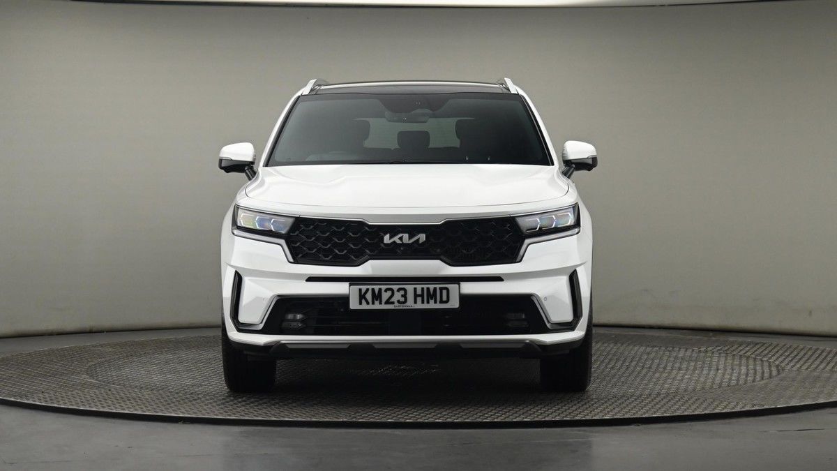 More views of Kia Sorento