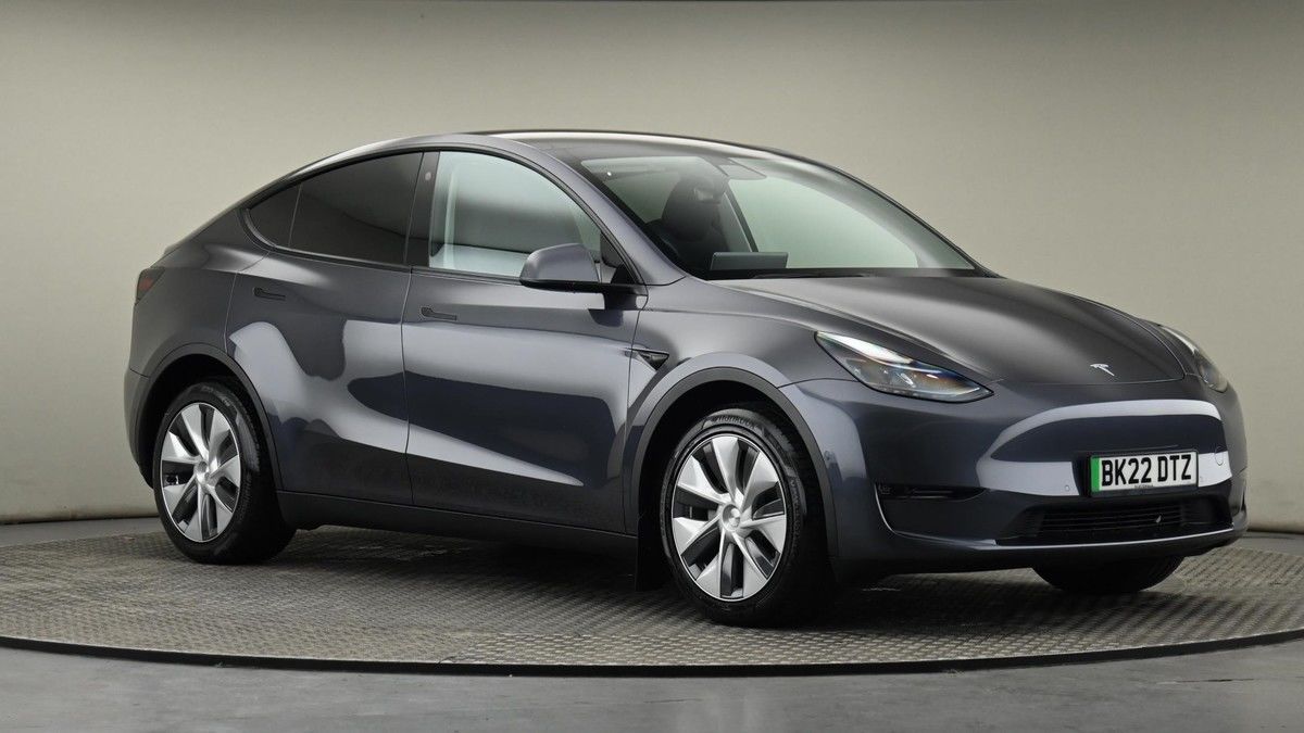 Tesla Model Y Image 20