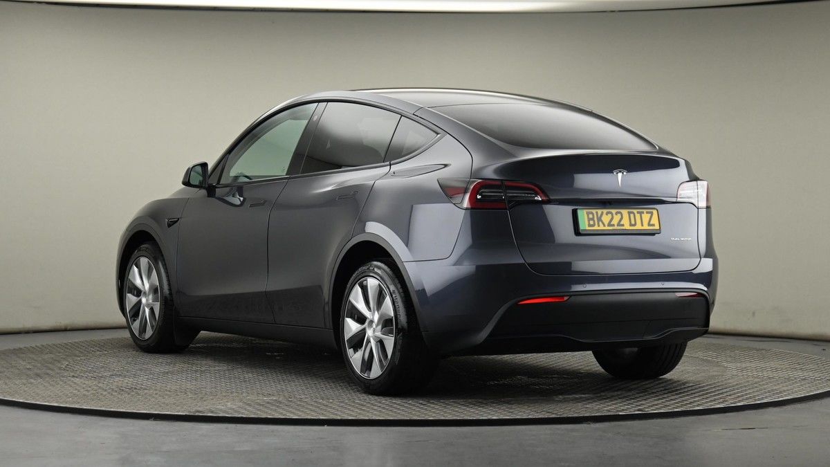 Tesla Model Y Image 24