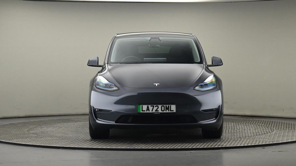 Tesla Model Y Image 21