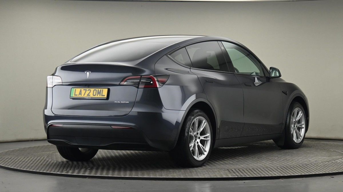 Tesla Model Y Image 26