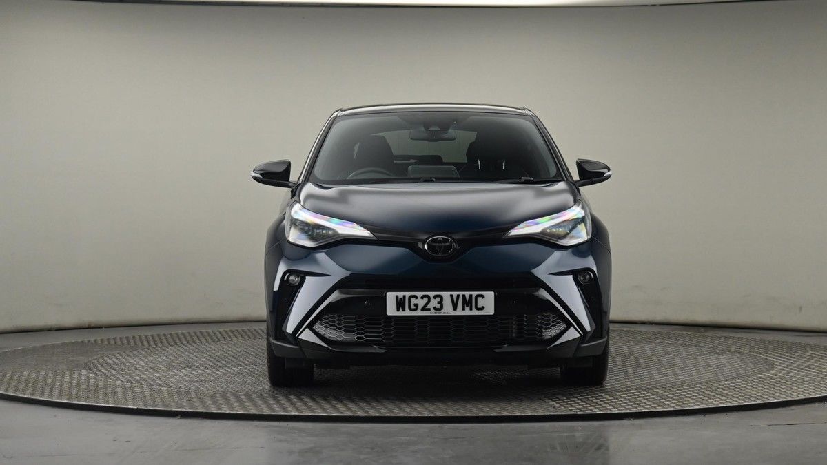 More views of Toyota C-HR