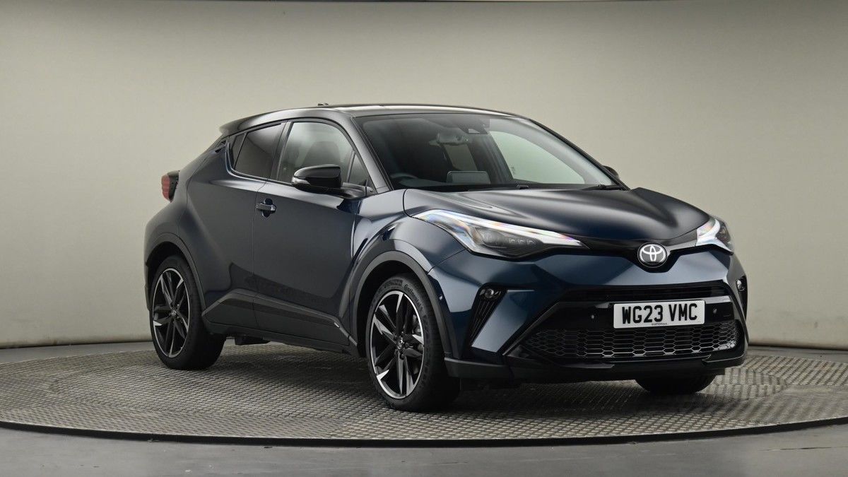 Toyota C-HR Sticky Header Image