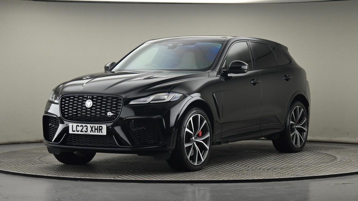 Jaguar F-PACE Image 22