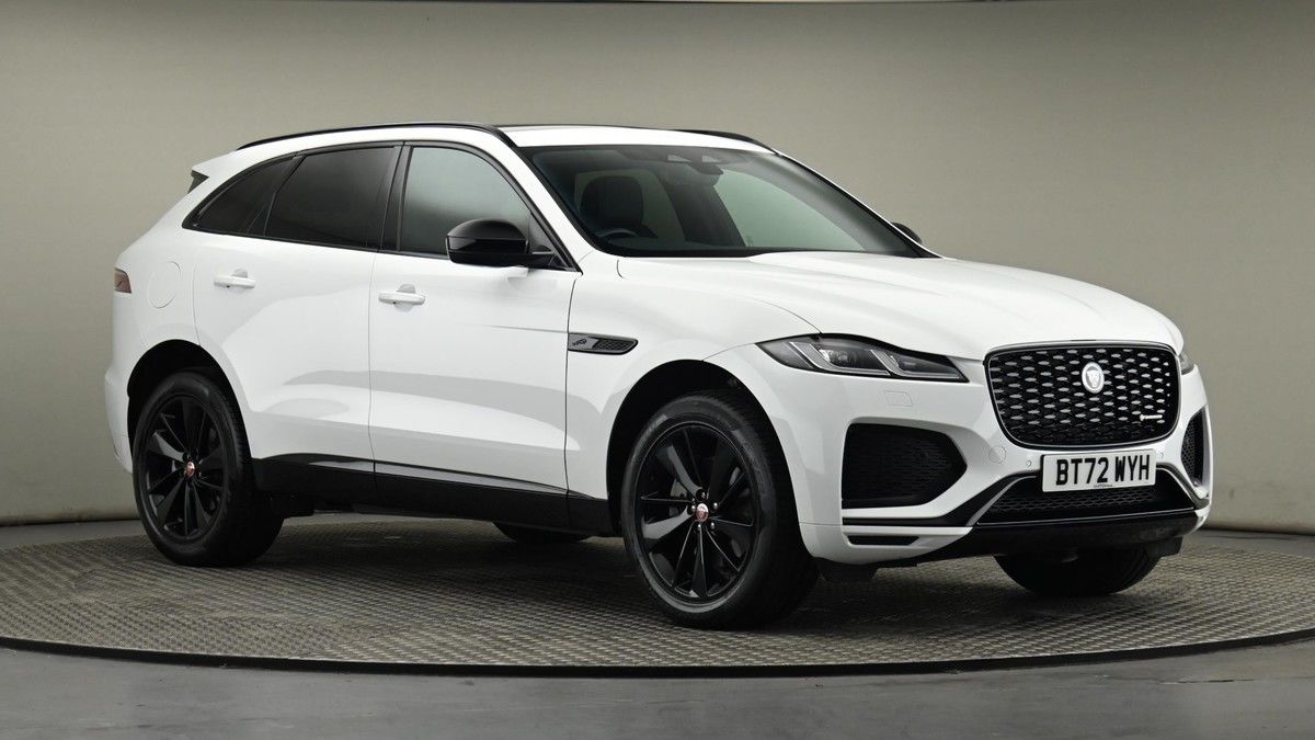 Jaguar F-PACE Image 20