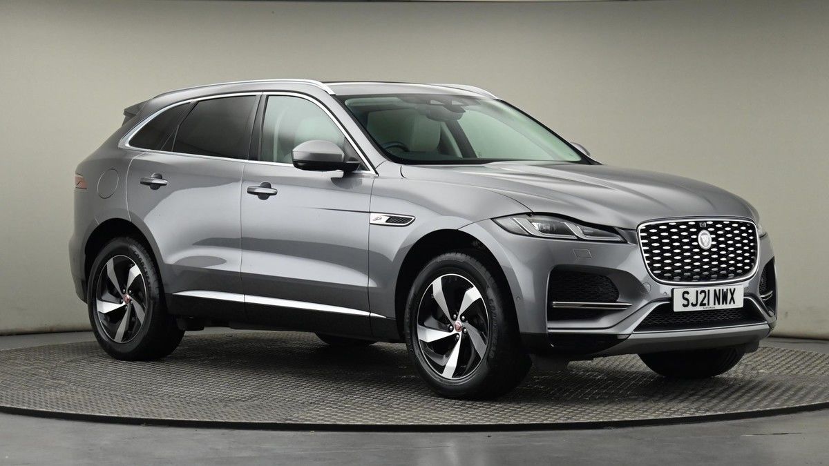 Jaguar F-PACE Image 20