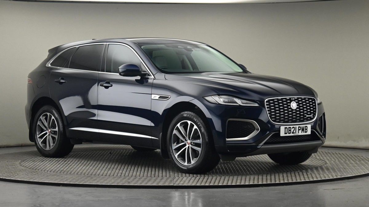 Jaguar F-PACE Image 20