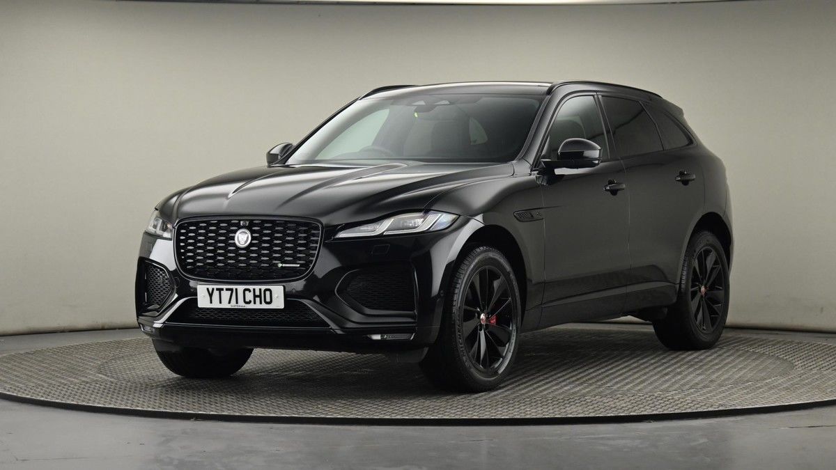 Jaguar F-PACE Image 22