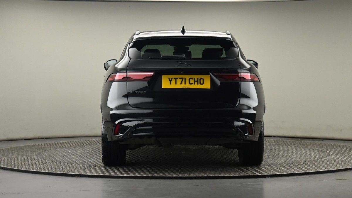 Jaguar F-PACE Image 25