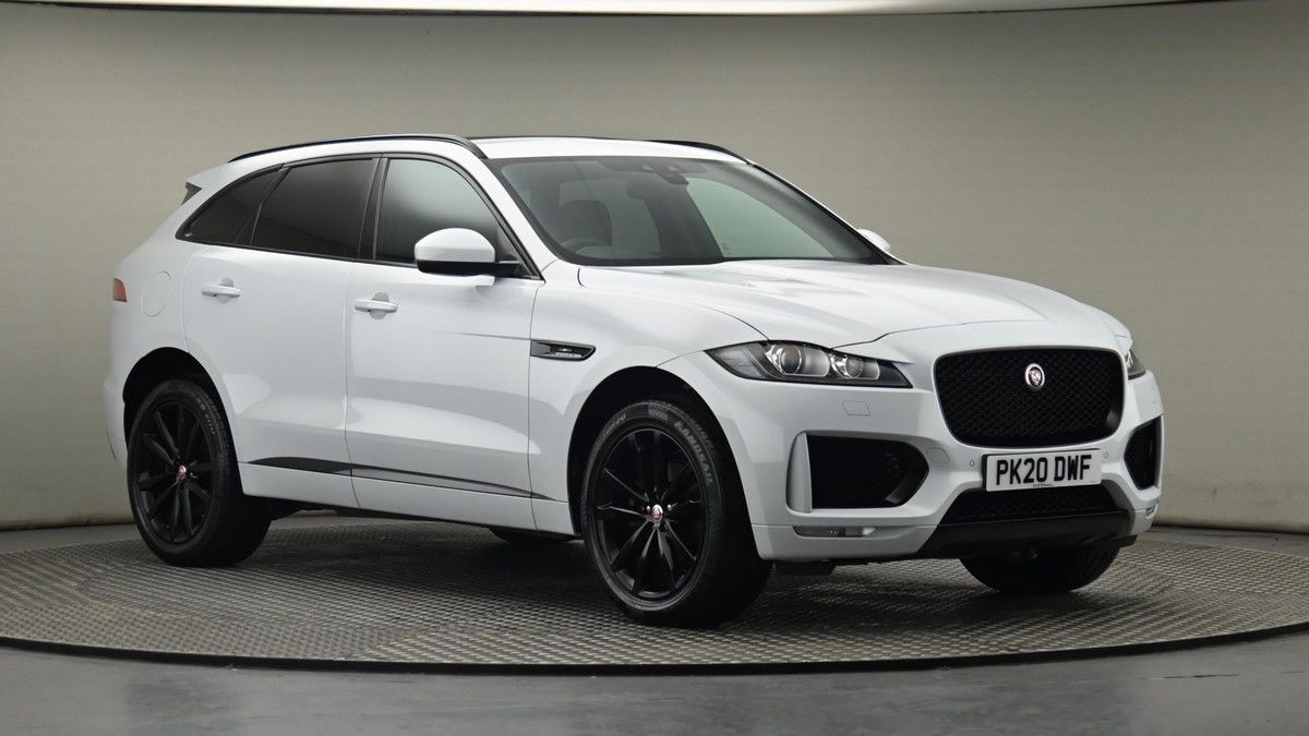 Jaguar F-PACE Image 20