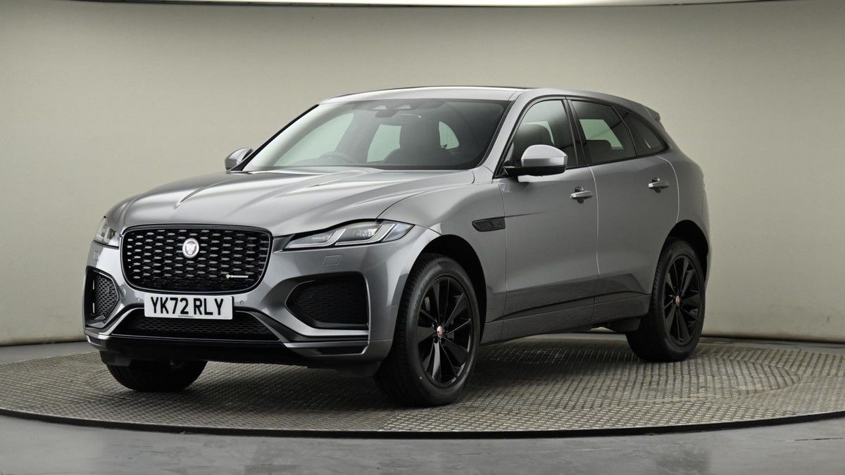 Jaguar F-PACE Image 22