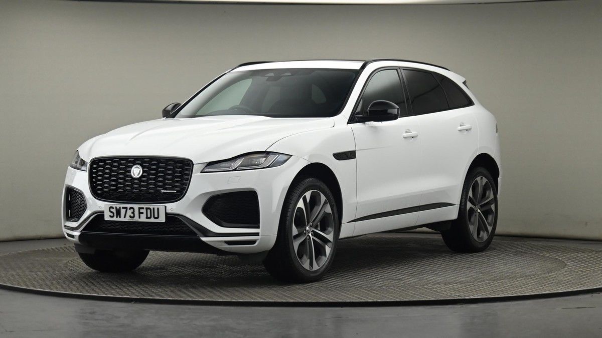 Jaguar F-PACE Image 22