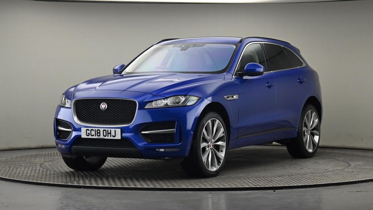 Jaguar F-PACE Image 64