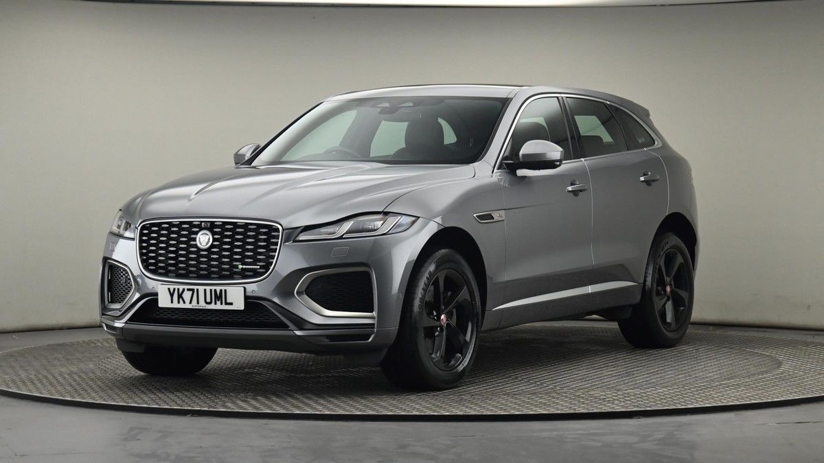 Jaguar F-PACE Image 22