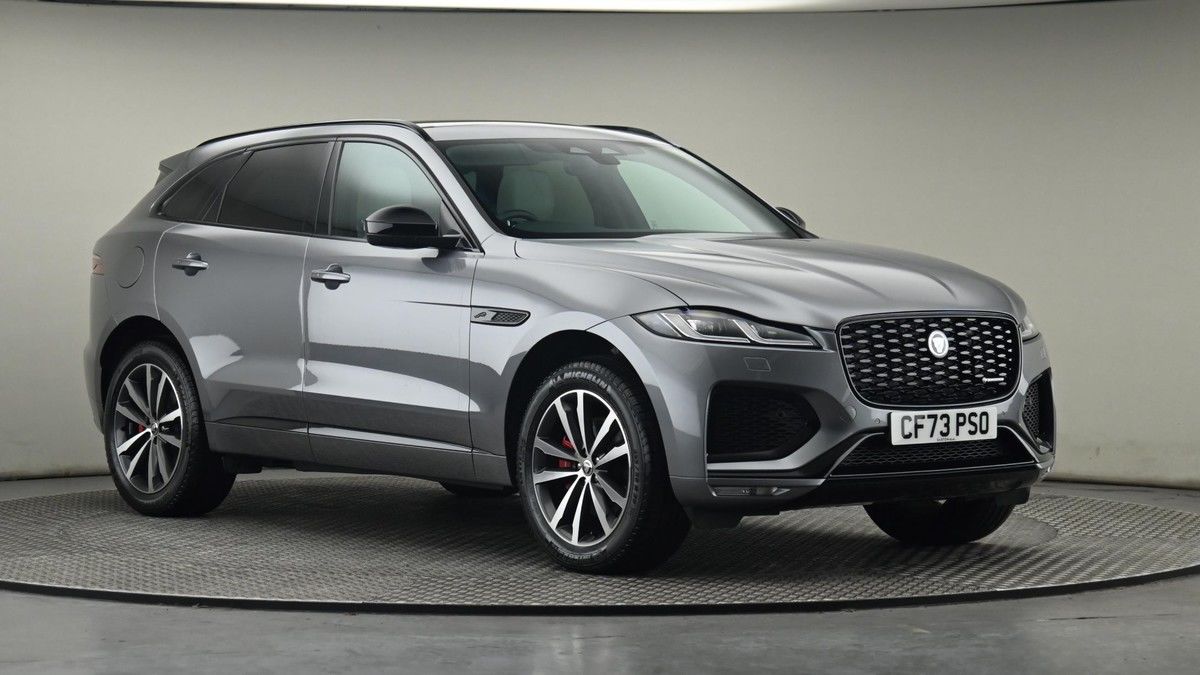 Jaguar F-PACE Image 20