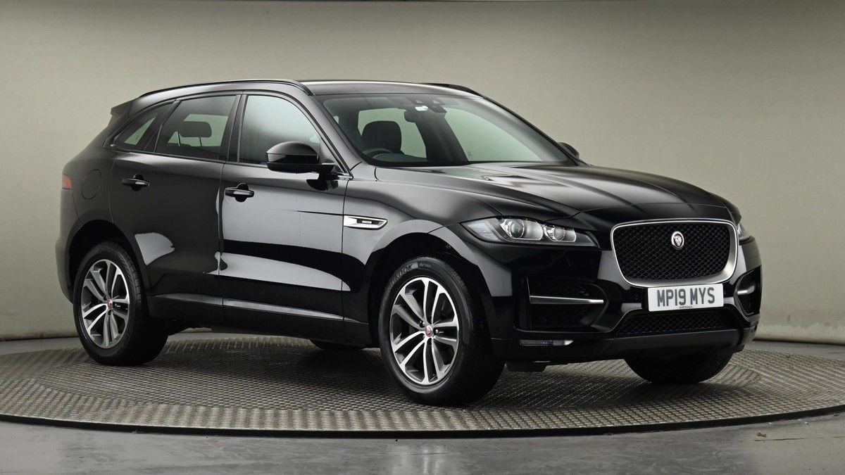 Jaguar F-PACE Image 20