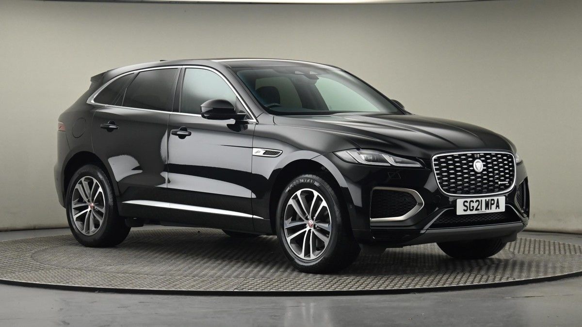 Jaguar F-PACE Image 20