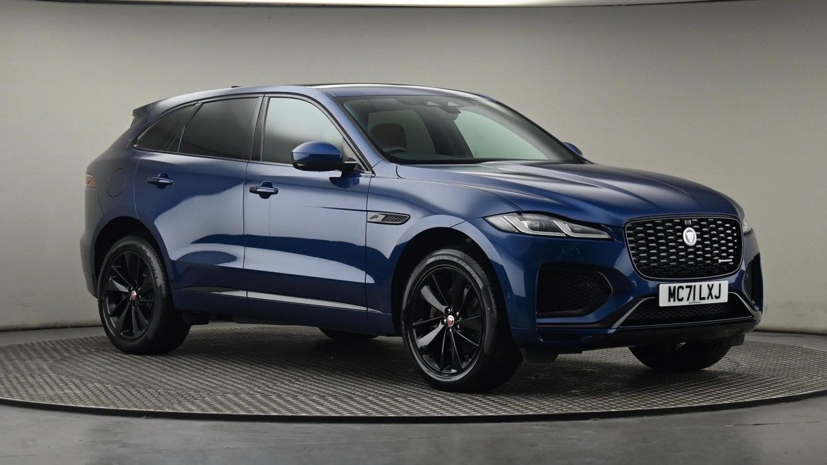 Jaguar F-PACE Image 20