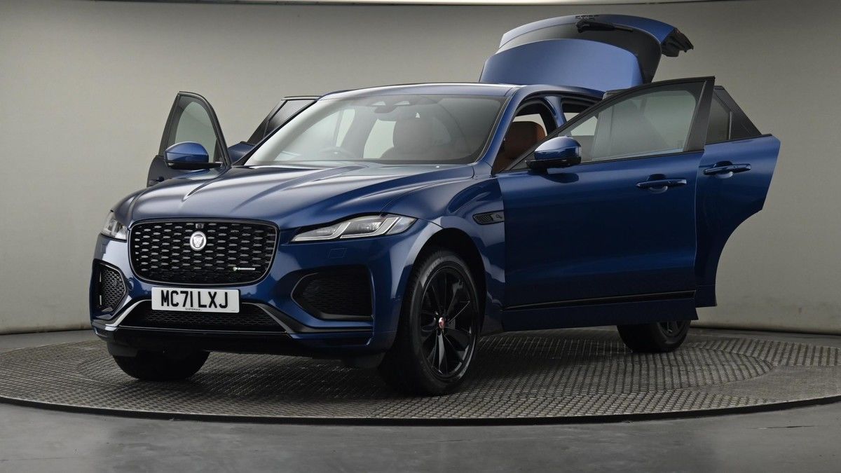 More views of Jaguar F-PACE