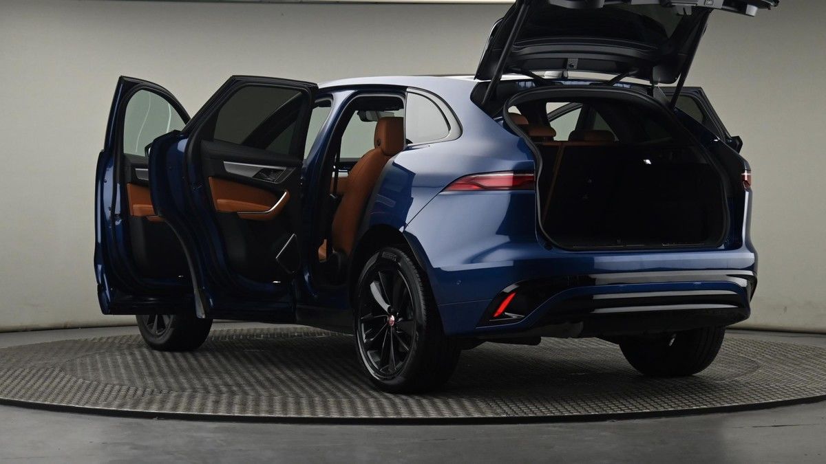 More views of Jaguar F-PACE