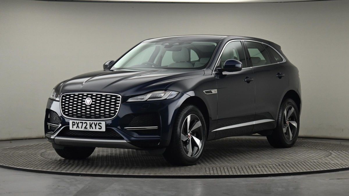 Jaguar F-PACE Image 22