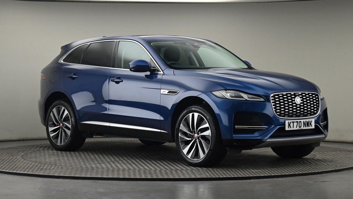 Jaguar F-PACE Image 20