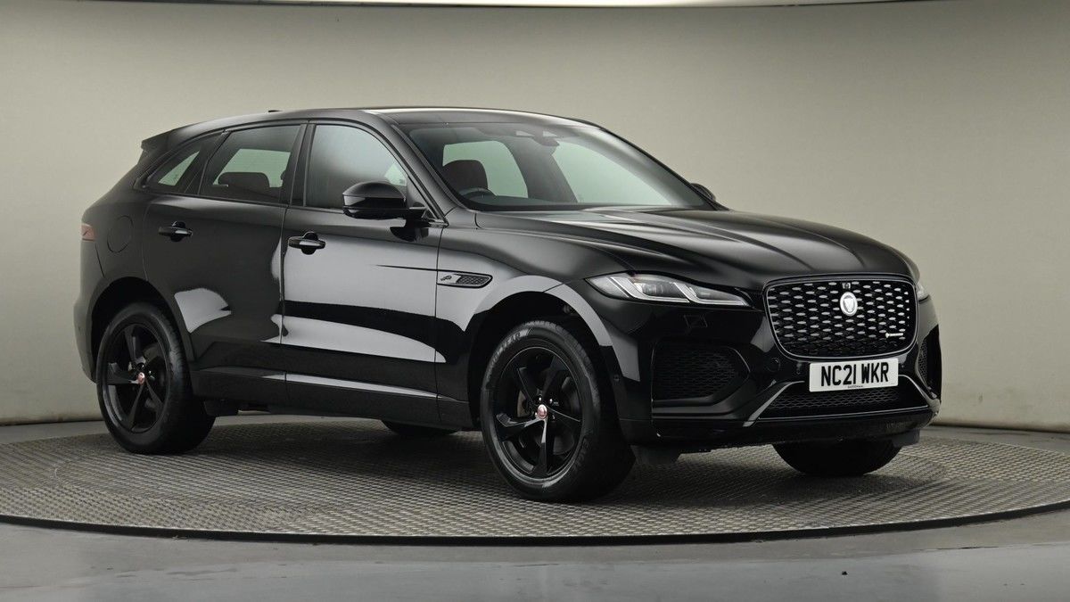 Jaguar F-PACE Image 20