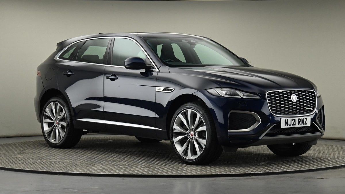 Jaguar F-PACE Image 20